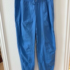 lululemon athletica Women’s Cargo Pants in Blue